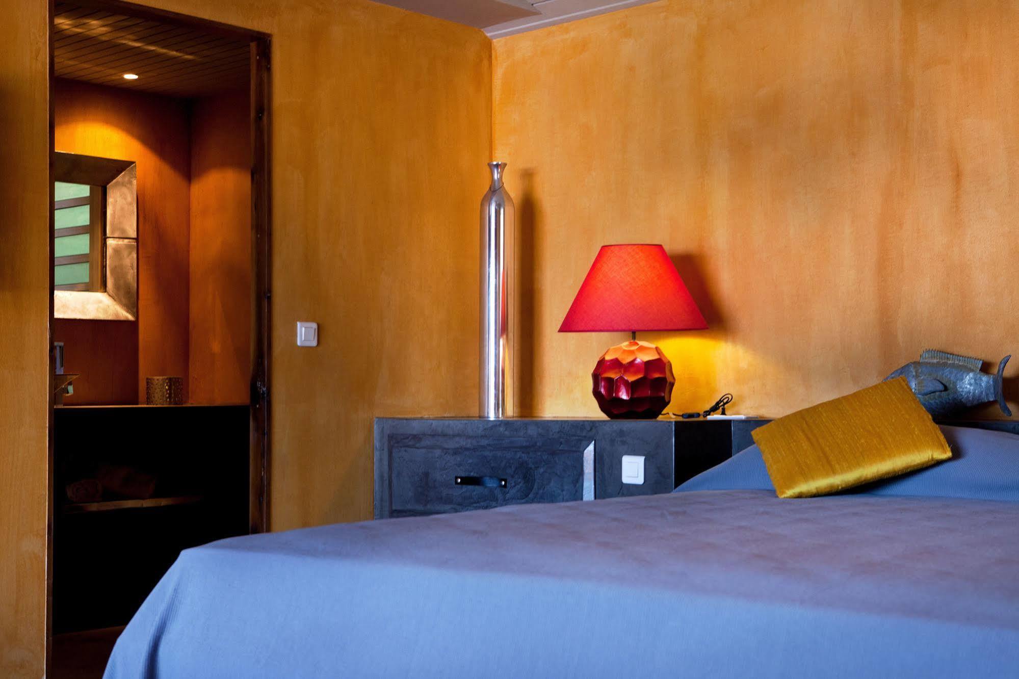 Karibuni Boutique Hotel (Adults Only) Cul de Sac ภายนอก รูปภาพ